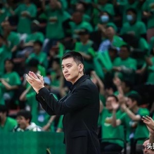 开云体育app-离队真因！杨鸣：球队的表现真心对不住球迷支持 我非常内疚和惭愧